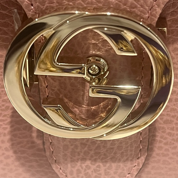 Drawing 2/1/24 at my Live show! NEW Pink Gucci Interlock Calfskin Large - Picture 3 of 11